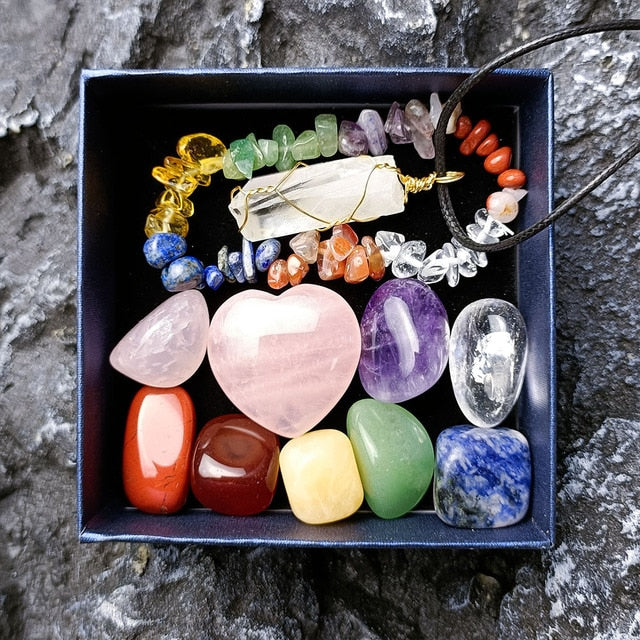 Gift accsessoires 11pcs/Set with Gift Box Natural Healing Crystal Stone Chakras Bracelet Quartz Mineral Ornaments Crafts Pendant Necklaces